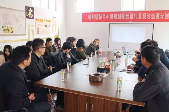 一批批參觀團(tuán)為何頻頻到云臺冰菊基地參觀？